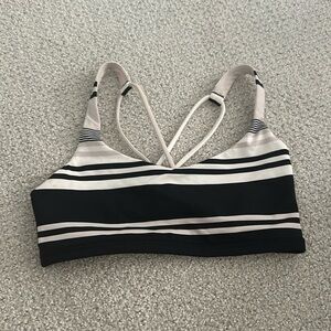 Lulu lemon free to be sports bra
